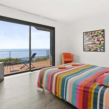 De Luxe - 10 Pers - Vue * Roquebrune-sur Argens