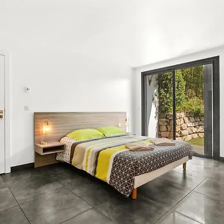 De Luxe - 10 Pers - Vue * Roquebrune-sur-Argens