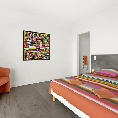 De Luxe - 10 Pers - Vue * Roquebrune-sur-Argens